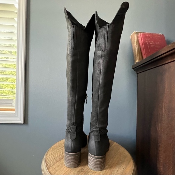 Vince Camuto Karinda Knee High Riding Boots - Picture 4 of 16